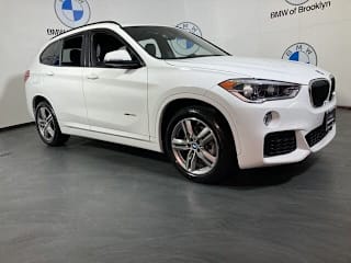 2018 BMW X1 WBXHT3C37J5L26631 2018 BMW X1