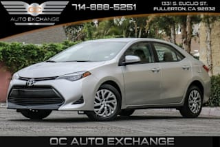 2017 Toyota Corolla LE 5YFBURHE4HP697871 2017 Toyota Corolla LE