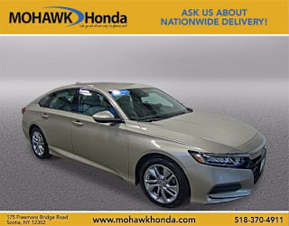 2018 Honda Accord 1HGCV1F11JA093001 2018 Honda Accord