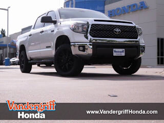 2019 Toyota Tundra SR5 5TFDW5F13KX789669 2019 Toyota Tundra SR5
