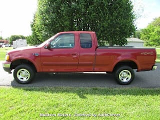 2002 Ford F-150 XLT 1FTRX18W62NB38066 2002 Ford F-150 XLT