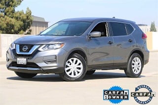 2018 Nissan Rogue SV 5N1AT2MT4JC751710 2018 Nissan Rogue SV