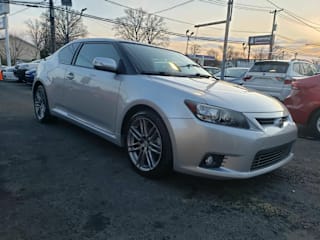 2011 Scion tC JTKJF5C72B3004263 2011 Scion tC