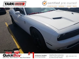 2017 Dodge Challenger 2C3CDZAG2HH519595 2017 Dodge Challenger