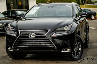 2018 Lexus NX 300 Base JTJYARBZ8J2097953 2018 Lexus NX 300 Base