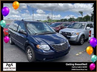 2005 Chrysler Town and Country Touring 2C4GP54L45R269417 2005 Chrysler Town and Country Touring
