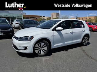 2017 Volkswagen e-Golf SE WVWKR7AU5HW954566 2017 Volkswagen e-Golf SE