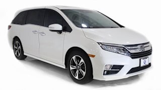2018 Honda Odyssey Touring 5FNRL6H88JB103696 2018 Honda Odyssey Touring