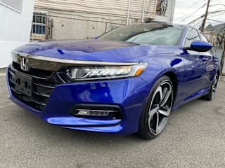 2018 Honda Accord Sport 1HGCV1F33JA085984 2018 Honda Accord Sport
