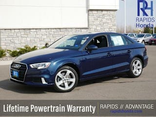 2018 Audi A3 2.0T quattro Premium WAUB8GFF7J1016419 2018 Audi A3 2.0T quattro Premium