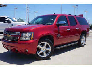 2013 Chevrolet Suburban LT 1500 1GNSCJE08DR182585 2013 Chevrolet Suburban LT 1500
