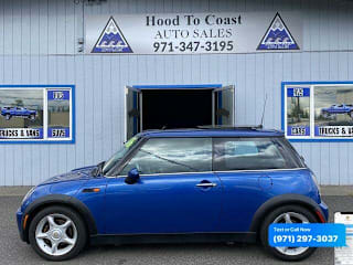 2006 MINI Cooper Base WMWRC335X6TJ74928 2006 MINI Cooper Base