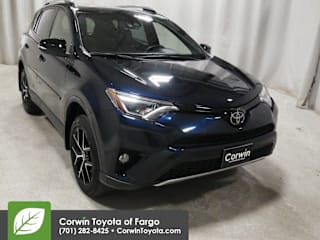 2018 Toyota RAV4 SE JTMJFREV1JJ209769 2018 Toyota RAV4 SE