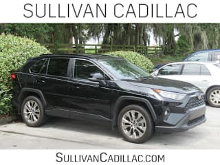 2019 Toyota RAV4 XLE Premium JTMC1RFV7KD500105 2019 Toyota RAV4 XLE Premium