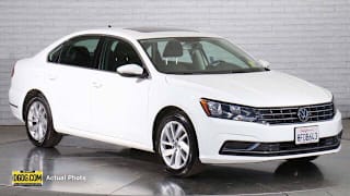 2018 Volkswagen Passat 2.0T SE 1VWBA7A32JC026166 2018 Volkswagen Passat 2.0T SE