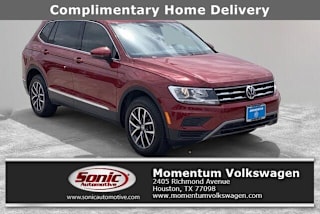 2018 Volkswagen Tiguan 3VV3B7AX2JM204343 2018 Volkswagen Tiguan