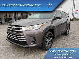 2019 Toyota Highlander LE 5TDZZRFHXKS317606 2019 Toyota Highlander LE