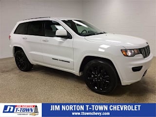 2018 Jeep Grand Cherokee 1C4RJFAG3JC477220 2018 Jeep Grand Cherokee