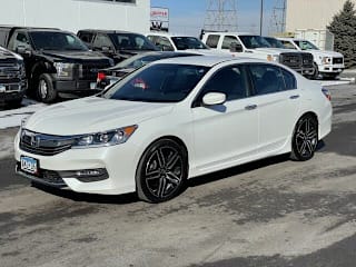 2017 Honda Accord Sport 1HGCR2F51HA292282 2017 Honda Accord Sport