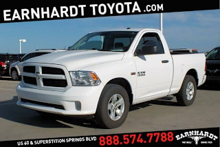 2017 Ram Pickup 1500 3C6JR6AT4HG764986 2017 Ram Pickup 1500