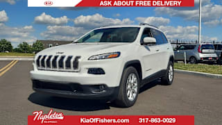 2017 Jeep Cherokee Latitude 1C4PJLCB8HD222025 2017 Jeep Cherokee Latitude