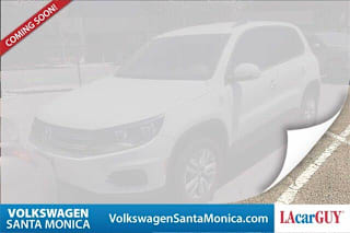 2017 Volkswagen Tiguan 2.0T S WVGAV7AX7HK038184 2017 Volkswagen Tiguan 2.0T S