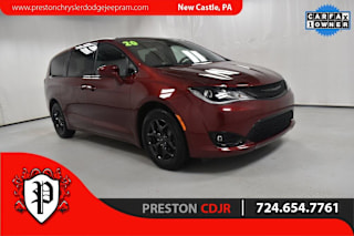 2020 Chrysler Pacifica Touring 2C4RC1FG1LR108825 2020 Chrysler Pacifica Touring
