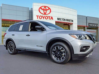 2019 Nissan Pathfinder SV 5N1DR2MN9KC622733 2019 Nissan Pathfinder SV