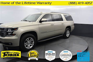 2016 Chevrolet Suburban LT 1500 1GNSKHKC0GR208935 2016 Chevrolet Suburban LT 1500