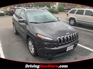 2017 Jeep Cherokee Latitude 1C4PJLCB5HW597732 2017 Jeep Cherokee Latitude