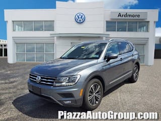 2018 Volkswagen Tiguan 3VV2B7AX2JM142003 2018 Volkswagen Tiguan