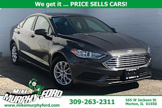 2017 Ford Fusion S 3FA6P0G78HR393692 2017 Ford Fusion S