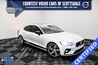 2019 Volvo S60 7JR102FM1KG012096 2019 Volvo S60