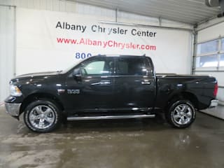 2018 Ram Pickup 1500 1C6RR7LT7JS323826 2018 Ram Pickup 1500