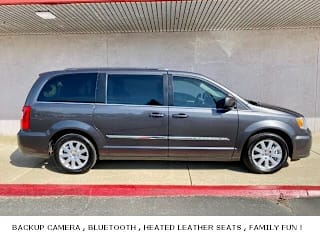 2016 Chrysler Town and Country 2C4RC1BG9GR213513 2016 Chrysler Town and Country