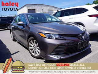 2020 Toyota Camry LE 4T1C11AK1LU997888 2020 Toyota Camry LE