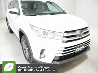 2019 Toyota Highlander XLE 5TDJZRFHXKS926501 2019 Toyota Highlander XLE