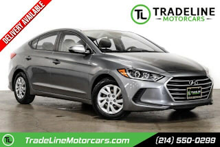2017 Hyundai Elantra SE KMHD74LF8HU094665 2017 Hyundai Elantra SE