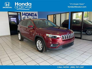 2019 Jeep Cherokee Latitude 1C4PJLCB2KD463182 2019 Jeep Cherokee Latitude