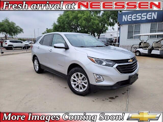 2018 Chevrolet Equinox LT 3GNAXSEV2JS590736 2018 Chevrolet Equinox LT
