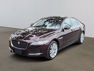 2020 Jaguar XF 25t Premium SAJBJ4FX4LCY84434 2020 Jaguar XF 25t Premium