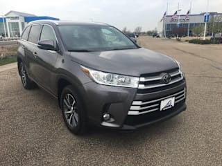 2018 Toyota Highlander XLE 5TDJZRFH4JS543555 2018 Toyota Highlander XLE