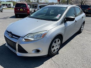 2012 Ford Focus S 1FAHP3E2XCL276575 2012 Ford Focus S