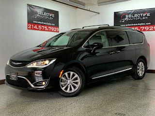 2018 Chrysler Pacifica Touring L 2C4RC1BG5JR234897 2018 Chrysler Pacifica Touring L