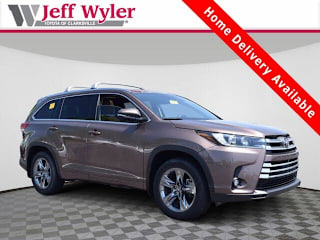 2019 Toyota Highlander Limited Platinum 5TDDZRFH1KS922074 2019 Toyota Highlander Limited Platinum
