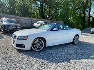 2010 Audi S5 3.0T quattro Prestige WAUVGAFH1AN017556 2010 Audi S5 3.0T quattro Prestige