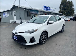 2017 Toyota Corolla SE 5YFBURHE9HP669354 2017 Toyota Corolla SE
