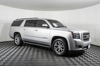 2019 GMC Yukon XL SLT 1500 1GKS2GKC4KR350804 2019 GMC Yukon XL SLT 1500