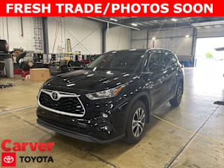 2020 Toyota Highlander XLE 5TDHZRBH5LS507140 2020 Toyota Highlander XLE