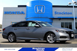 2019 Honda Accord LX 1HGCV1F1XKA147557 2019 Honda Accord LX